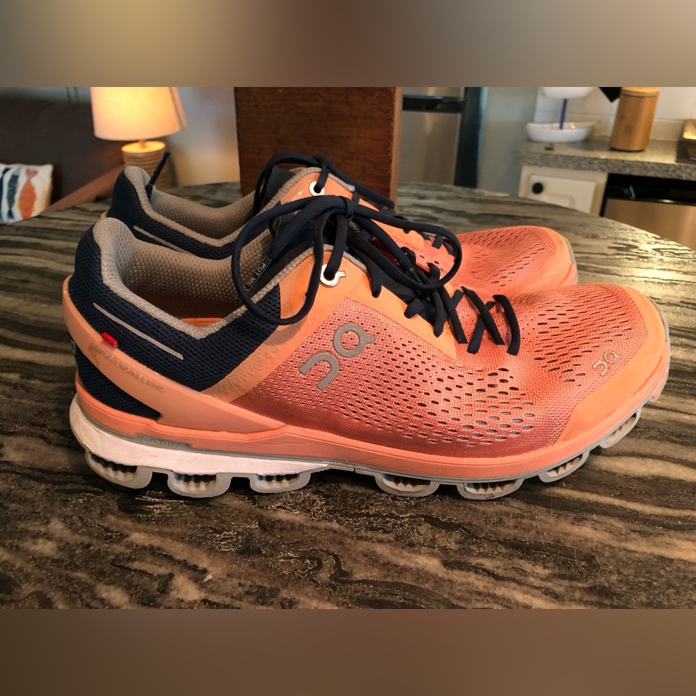 On Cloudtec Ladies 9 Sneakers Shoes Trainers Running